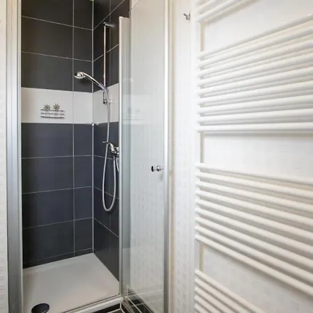 Strandhotel-heiligenhafen-wohnung-120-wellenreiter-typ-ii Apartamento Heiligenhafen